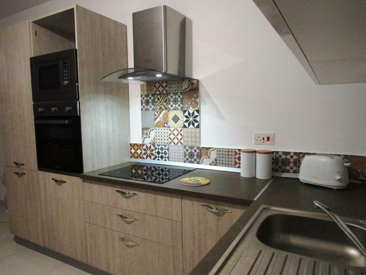 No8 @ Seabreeze Court Apartment Mellieha Luaran gambar