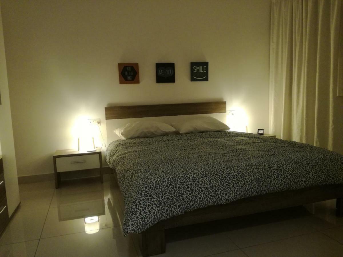 No8 @ Seabreeze Court Apartment Mellieha Luaran gambar